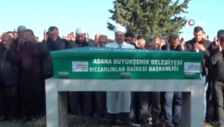<p><strong><span style="color:rgb(178, 34, 34)">Biranda silah sesi geldi</span></strong></p>

<p>Bir süre sonra Mustafa Hakkulu'nun aracıyla yanına geldiğini ifade eden Dumlu, cinayet anını şöyle anlattı:</p>
