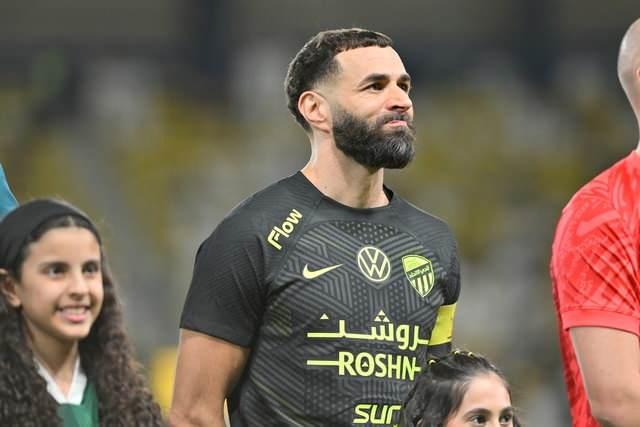 <p><strong>8- KARIM BENZEMA</strong></p>

<p>104 milyon Dolar</p>
