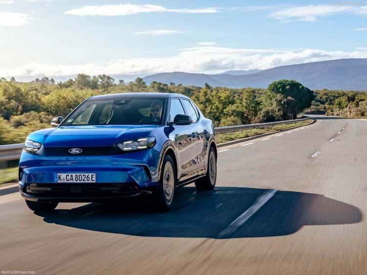 <p>25 dakikada %80’e kadar hızlı şarj olabiliyor. Tek bir şarjla şehir içinde 471km'ye kadar sürüş yapmayı mümkün kılıyor.</p>
