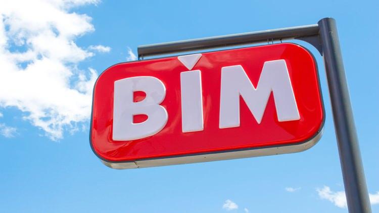 <p>BİM 13 Mayıs 2025 tarihinden 16 Mayıs 2025 tarihine kadar birbirinden cazip, uygun fiyatları ürünlerini müşterilerine sunuyor. Bu hafta yayımlanan BİM aktüel kataloğunda çok cazip fiyatlı ürünler mevcut.</p>