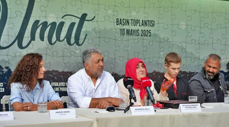 <p>Yapımcı Uslu, <strong><em>"Bu kadar güçlü bir hikâyeyi Oscar'a hazırlamazsak bu hikâyeye ihanet etmiş oluruz. Binlerce film çekiliyor dünyada, böyle bir hikâyeye çok az rastlanır.</em></strong></p>