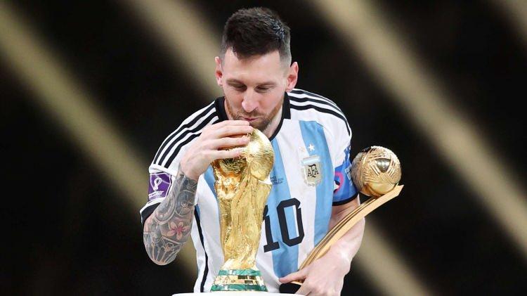 <p><span style="color:#B22222"><strong>5.Lionel Messi, futbol: </strong></span></p>

<p> </p>

<p>135 milyon dolar (101,4 milyon sterlin)</p>

<p> </p>
