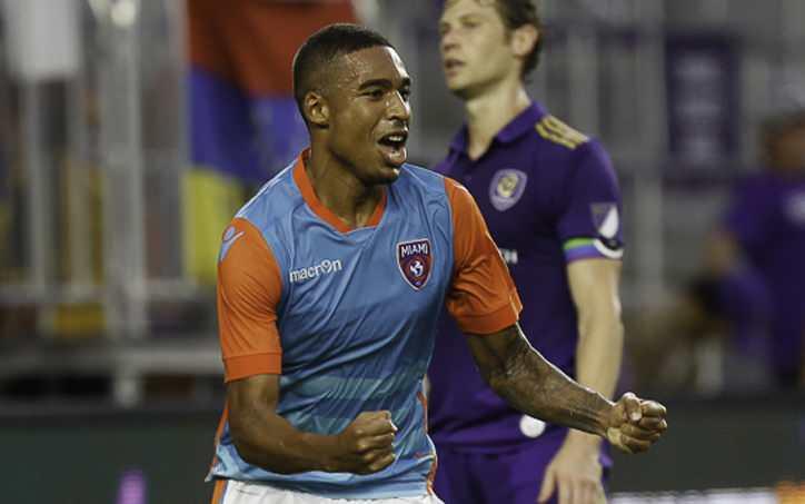<p>Miami, 2017'de ilkbahar ve sonbahar NASL sezonunu kazandı ancak 2018 Kuzey Amerika Futbol Ligi (NASL) sezonunun tamamen iptal edilmesinden sonra kulüp belirsizliğe düştü.</p>