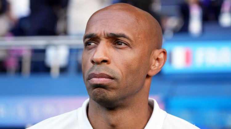 <p>Mütevazi kulüplere ortak olan yıldız isimlerden biri Fransız Thierry Henry.</p>