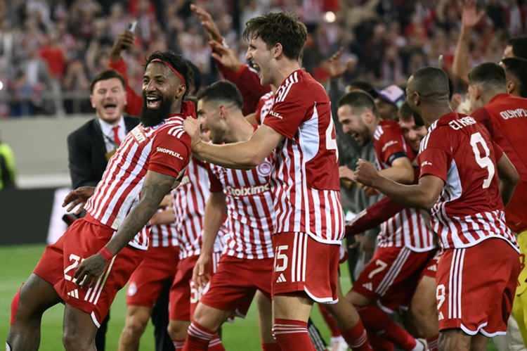 <p>14-Olympiakos</p>
