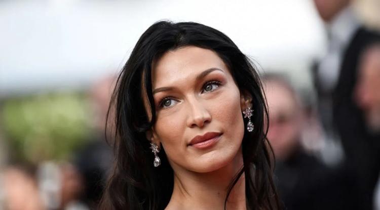 <p>Dünyaca ünlü model Bella Hadid için de öyle değil.</p>