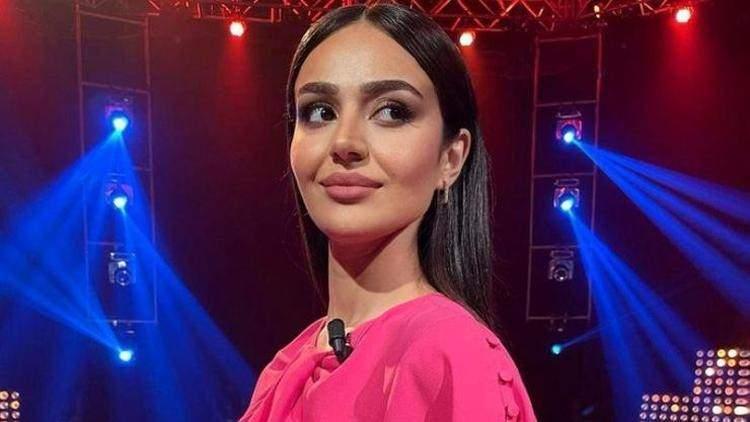 <p>Ünlü şarkıcı Elif Buse Doğan'ın başı saplantılı hayranıyla belaya girdi. Murat T. isimli kişi, geçtiğimiz aylarda Elif Buse Doğan'a sosyal medyadan mesajlar göndermeye başladı.</p>