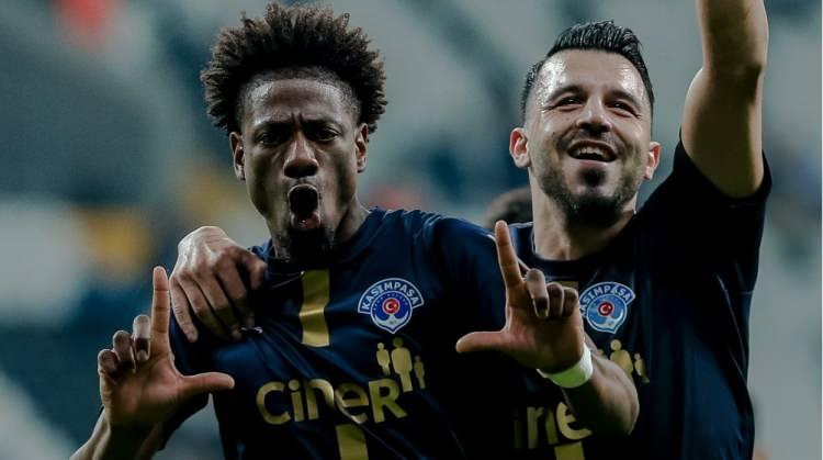<p>10- Nuno Da Costa | 12 gol<br />
<br />
* Kasımpaşa </p>

