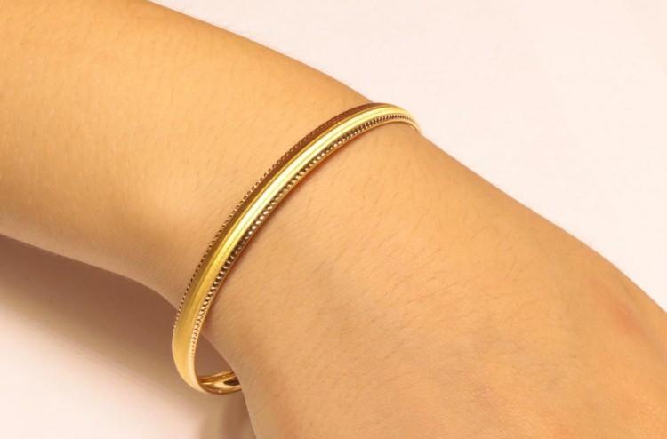 <p><span style="color:#B22222"><strong>14 AYAR BİLEZİK GRAMI FİYATI</strong></span></p>
<p> </p>
<p><strong>Alış: </strong>2.276,14</p>
<p> </p>
<p><strong>Satış:</strong> 3.227,15</p>