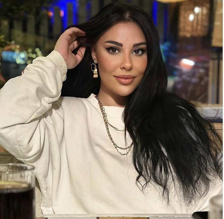 <p><span style="color:#800000"><strong>YENİ PAYLAŞIM GELDİ</strong></span></p>
<p><span style="color:#000000">Tuğçe Tayfur son olarak devam eden miras davasına ilişkin paylaşımıyla gündeme geldi. </span></p>