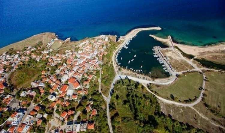 <p><span style="color:#B22222"><strong>Kırklareli</strong></span></p>

<p> </p>

<p>Genç nüfus oranı: Yüzde 12.5</p>
