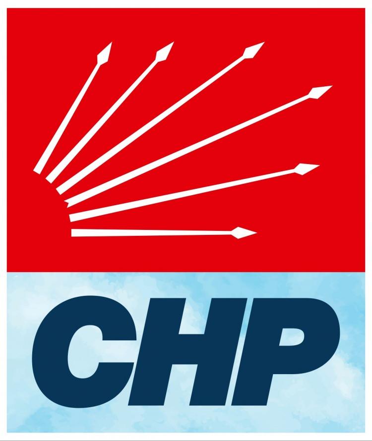 <p>CHP’nin sadece geçmişte kendisinden kopmuş oyları geri aldığına işaret eden Selvi, bu durumun parti için bir <strong>"doygunluk" </strong>noktası olduğunu ifade etti.</p>