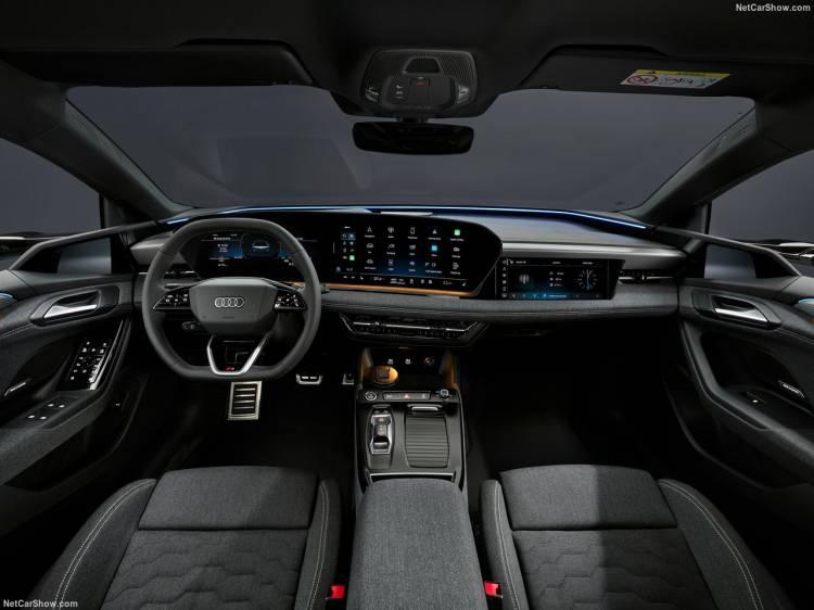 <p>Audi’nin elektrikli otomobil ailesi yeni modeller ile genişlemeye devam ediyor.<br />
<br />
Sportback ve Avant gövdeye sahip ilk tamamen elektrikli Audi'ler Türkiye'de yollara çıkıyor.</p>