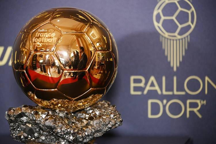 <p> 22 Eylül'de Paris'te yapılacak tören öncesi yapay zeka, ödülü kazanacak futbolcuyu tahmin etti.</p>