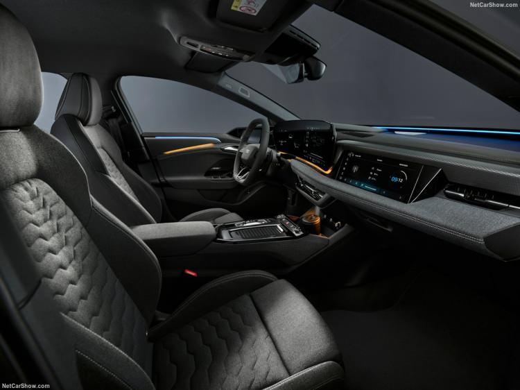 <p>A6 e-tron: 210 kW (286 hp), 435 Nm</p>