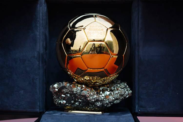 <p>Eylül ayında gerçekleştirilecek törende Ballon d'Or 2025 ödülünü kazanan futbolcu belli olacak.</p>