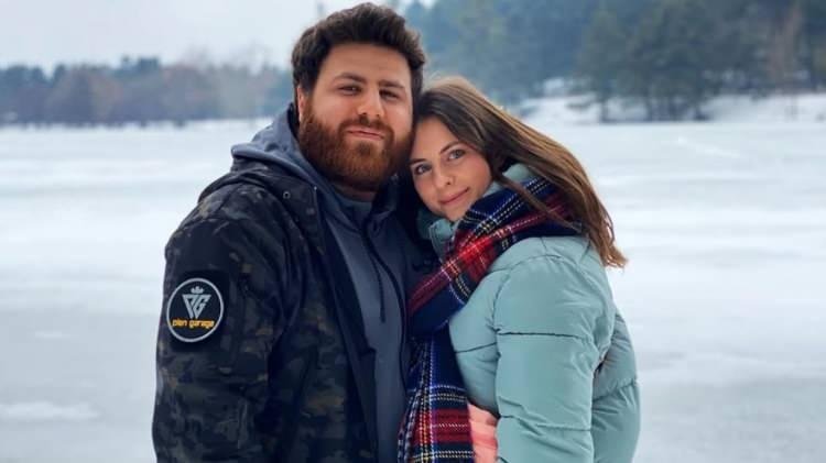 <p>Aile içi tartışma sürerken kamuoyunda 100 milyon TL tazminat ödendiği yönündeki iddialara bu kez de Cihantimur ailesinden bir cevap geldi.</p>
<p> </p>