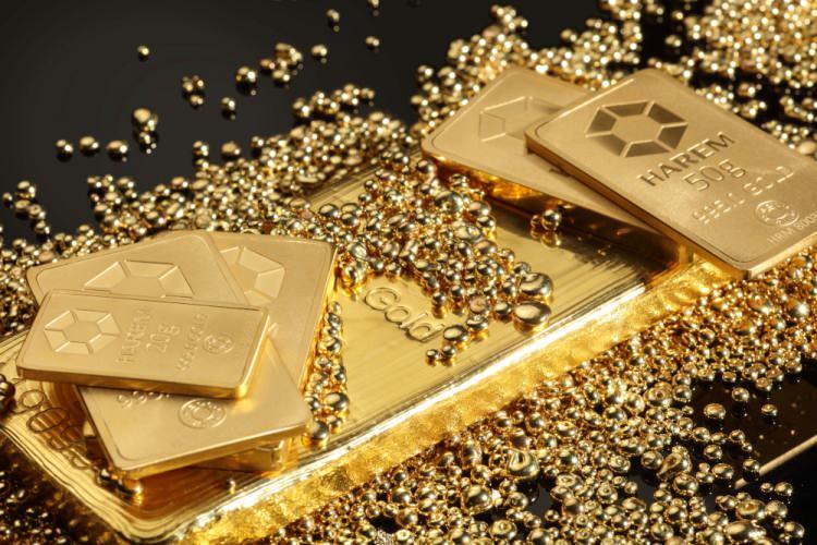<p>Gram altın alacaklara şu anki seviyelerin son fırsat olabileceğini dile getiren Memiş, elimizdeki parayla Bitcoin mi yoksa altın mı alalım sorusuna yanıt verdi.</p>
<p> </p>