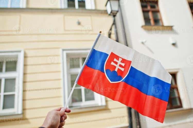 <p><span style="color:inherit"><strong><span style="color:rgb(178, 34, 34)">SLOVAKYA</span>  |  63</strong></span></p>

<p> </p>
