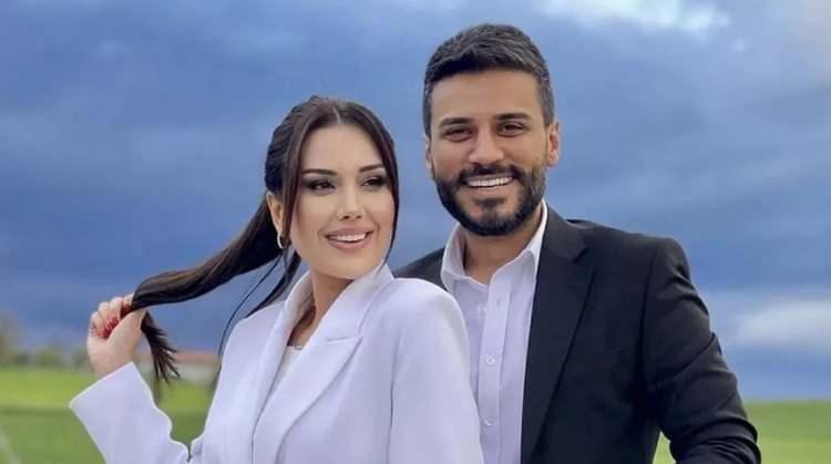 <p>Kara para aklama ve vergi kaçırma suçlarından tutuklanan sosyal medya fenomeni Dilan Polat ve eşi Engin Polat, 9 ay cezaevinde kaldıktan sonra tahliye edilmişti. Bahis oyunları oynatmak için bayilik ve banka hesabını kullandırması karşılığında komisyon vereceğini vaat ettiği kişiyi 600 bin lira dolandırdığı iddiasıyla yargılanıp beraat eden Engin Polat'ın davasında yeni bir gelişme yaşandı.</p>
