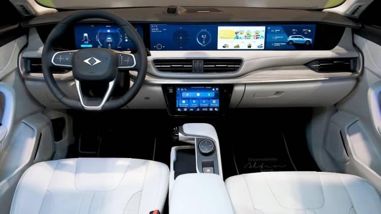 <p>TOGG T10X, 2025'in ilk 4 ayında ualştığı satış rakamlarıyla en yakın rakibi Tesla'ya büyük fark attı. </p>
<p> </p>