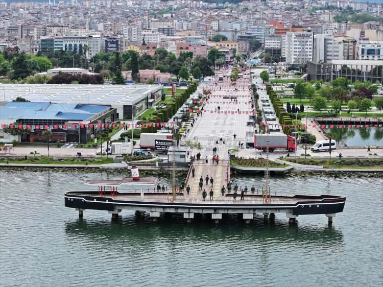 <p>Türkiye Cumhuriyeti'nin kurucusu Mustafa Kemal Atatürk'ün, Milli Mücadele'yi başlatmak için 19 Mayıs 1919'da Bandırma Vapuru ile geldiği Samsun'da çeşitli etkinlikler düzenleniyor.</p>
<p> </p>