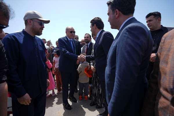 <p>Cumhurbaşkanı Erdoğan, Dünya Etnospor Birliği tarafından düzenlenen ve Anadolu Ajansının (AA) global iletişim ortağı olduğu festivale ziyarette bulundu.</p>
