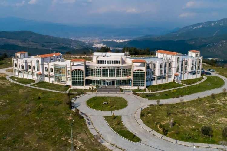 <p>8. Dokuz Eylül Üniversitesi - 263<br />
 </p>
