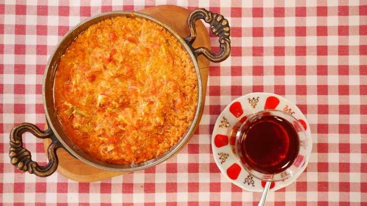 <p>Böylece menemen yemeğinin kendine has olan üretim koşulları korunacak.</p>