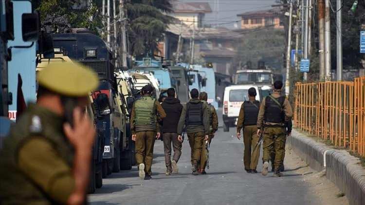 <p>Yetkililer, APS (Ordu Devlet Okulu) çocuklarını taşıyan bir otobüsün bir bomba ile hedef alındığını açıkladı.</p>