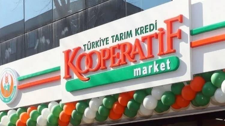<p>Ekonomik zorluklara çözüm bulmaya çalışan vatandaşları sevindiren haber Tarım Kredi Market’ten geldi. Geniş ürün yelpazesinde yapılan büyük indirimlerle, temel ihtiyaçlara daha uygun fiyatlarla ulaşmak artık mümkün.</p>
