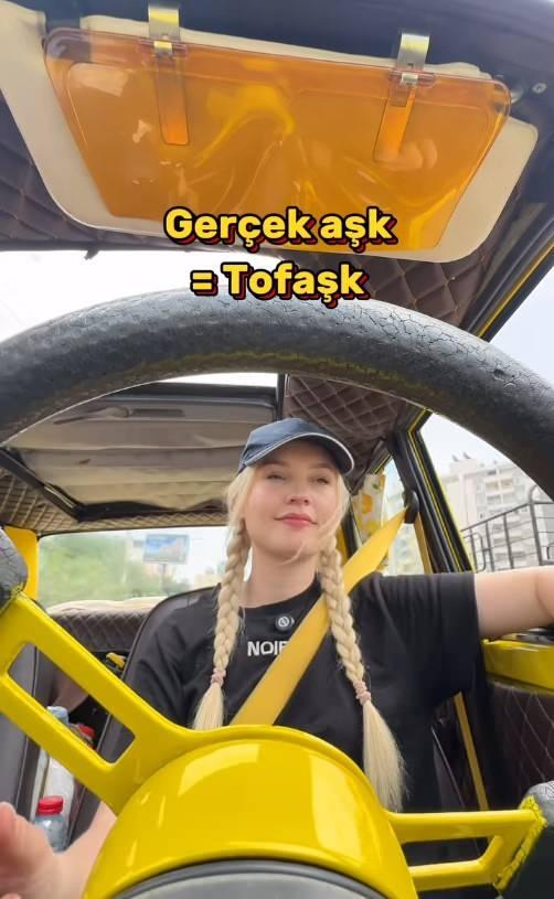 <p><strong>"Travelcomic"</strong> adlı Instagram sayfasında gezi maceralarını paylaşan Franziska, Türkiye'de tanınıyor ve seviliyor.</p>