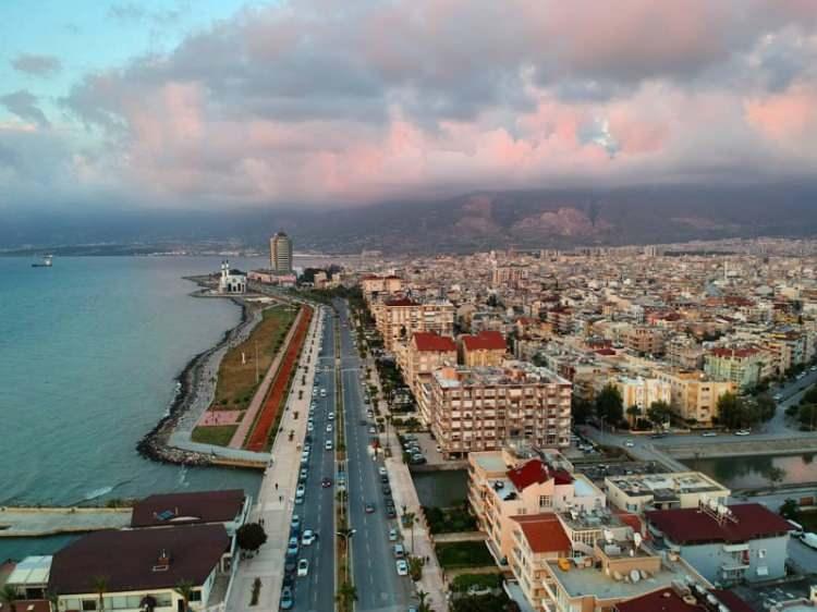 <p><span style="color:#B22222"><strong>HATAY</strong></span></p>