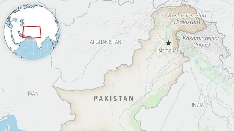 <p>Hindistan'ın, 22 Nisan'da Cammu Keşmir'in Pahalgam bölgesinde 26 kişinin öldürüldüğü terör saldırısına misilleme gerekçesiyle 6 Mayıs'ta Pakistan toprakları ve Pakistan'ın kontrolündeki Azad Keşmir bölgesine füze saldırıları düzenlemesiyle taraflar arasında çatışmalar başlamıştı.</p>