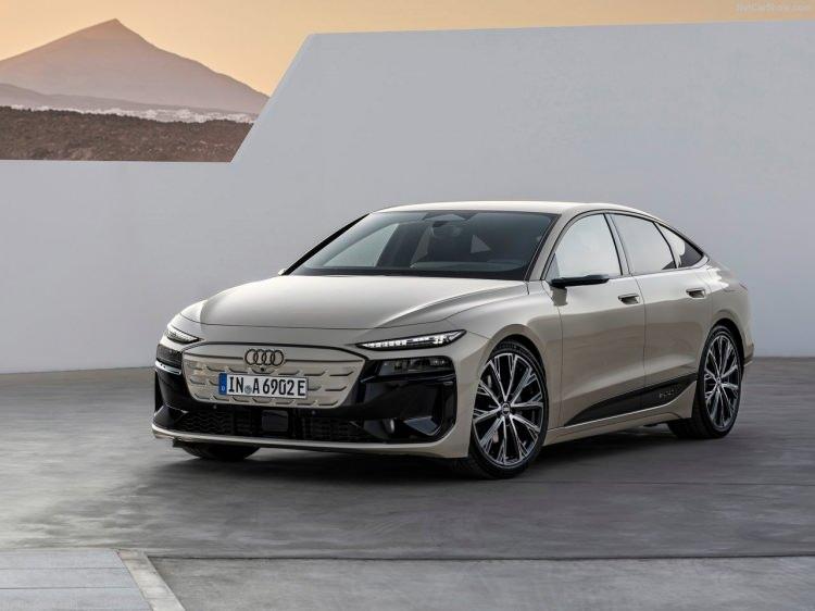 <p>WLTP ölçümlerine göre A6 Sportback versiyonu 756 kilometreye kadar menzil sunarken Avant gövde tipi 720 kilometreye ulaşabiliyor. Hızlı şarj desteği sayesinde yüzde 10’dan yüzde 80’e sadece 21 dakikada ulaşabilen batarya sistemi kullanım pratikliğini artıran en önemli unsurlardan biri olarak öne çıkıyor.</p>
