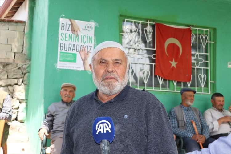 <p>Köy sakinlerinden Hacıgül Karadavut da 20 yıl boyunca sigara içtiğini ancak alınan kararla bu alışkanlığa son verdiğini söyledi. </p>