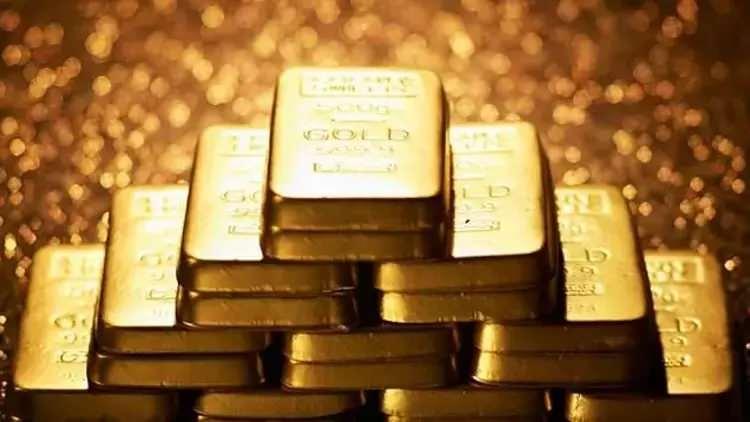 <p>Küresel belirsizliklerin artmasının, yatırımcıları güvenli liman arayışına yönelttiğine dikkat çeken Citi, merkez bankalarının da dolar yerine altına yönelmesinin bu yükselişi destekleyebileceğini belirtti.</p>
<p> </p>