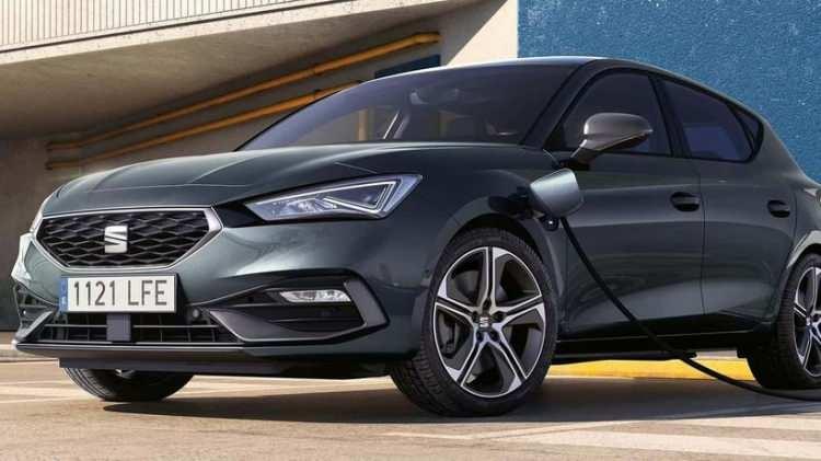 <p><strong>Seat Leon </strong>1.5 eHybrid liste fiyatı 1.985.000 TL olarak açıklandı.</p>
<p> </p>