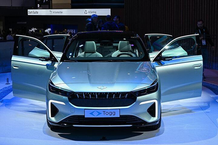 <p>Togg’un merakla beklenen yeni modeli T10F’in yeni renkleri sızdı. Heyecanla beklenen modelde 3 yeni renk detayı dikkat çekti. </p>

<p> </p>
