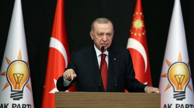 <p> Terörsüz Türkiye projesiyle yeni süreçlerin de kapısı aralanıyor. </p>
<p> </p>