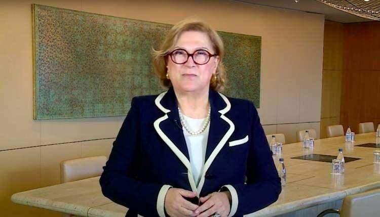 <p><strong><span style="color:rgb(178, 34, 34)">GÜLER SABANCI </span>| SABANCI HOLDİNG YÖNETİM KURULU BAŞKANI</strong></p>
<p> </p>