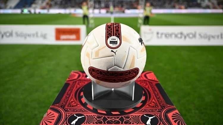 <p>Adana Demirspor 4, Atakaş Hatayspor 5, Net Global Sivasspor ise 8 sezondur aralıksız Süper Lig'de yer alıyordu.</p>