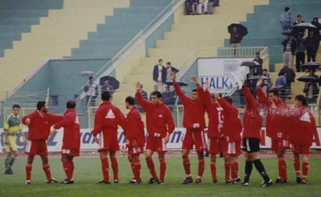 <p>1999-2000 G&ouml;ztepe, Vanspor</p>
