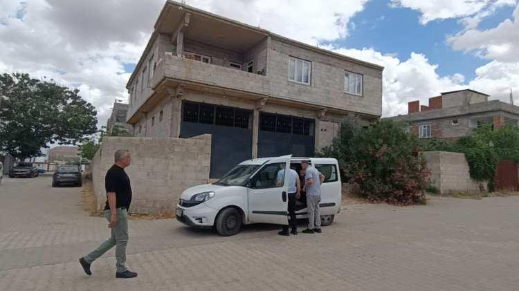 <p>Olay, 30 Mayıs Cuma günü sabah saatlerinde Oğuzeli ilçesi Hürriyet Mahallesi'nde meydana geldi. </p>