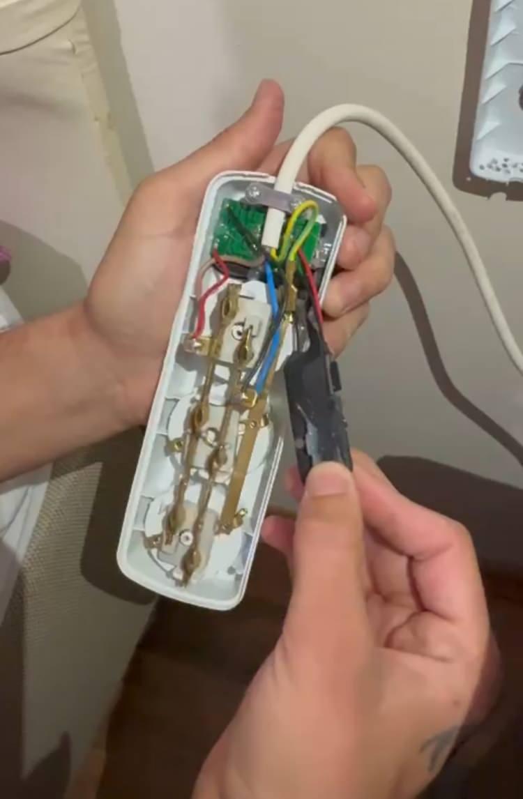 <p>Olayın ortaya çıkmasının ardından apartlarda kalıp, kaydedildiğinden şüphelenen 4 kişi daha polise şikayetçi oldu. Böylelikle şikayetçi sayısı 5'e yükseldi. </p>