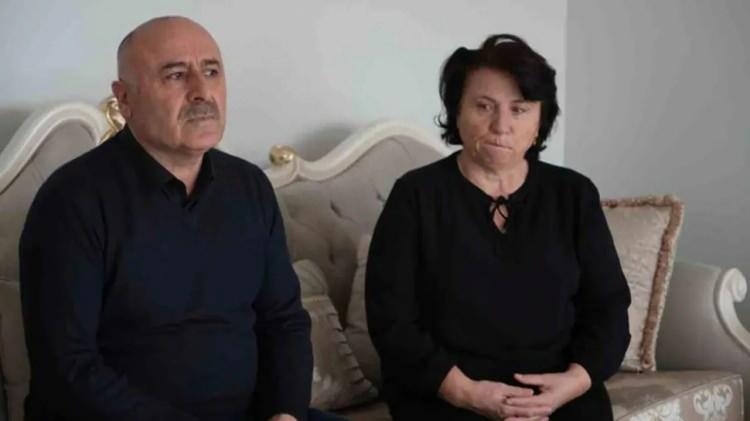 <p>Olaya ilişkin soruşturma sürerken Oğuz Murat Aci'nin babası Özer Aci ile annesi Pervin Aci, oğullarının ölümüne ilişkin geçtiğimiz günlerde maddi ve manevi zararının karşılandığı gerekçesiyle şikayetinden vazgeçen gelinleri Şükriye Aci hakkında, 2 yaşındaki torunlarını kendilerine göstermediği iddiasıyla İstanbul Aile Mahkemesi'ne dava açtı.</p>
<p> </p>