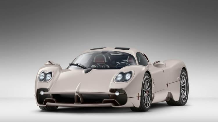 <p><strong><span style="color:#B22222">22) PAGANI UTOPIA </span> | 2,5 MİLYON DOLAR</strong></p>
<p> </p>
<p><strong>Sıfırdan 60 mil hıza: </strong>2,8 saniye<br />
<strong>Azami Hız: </strong>220 mil</p>