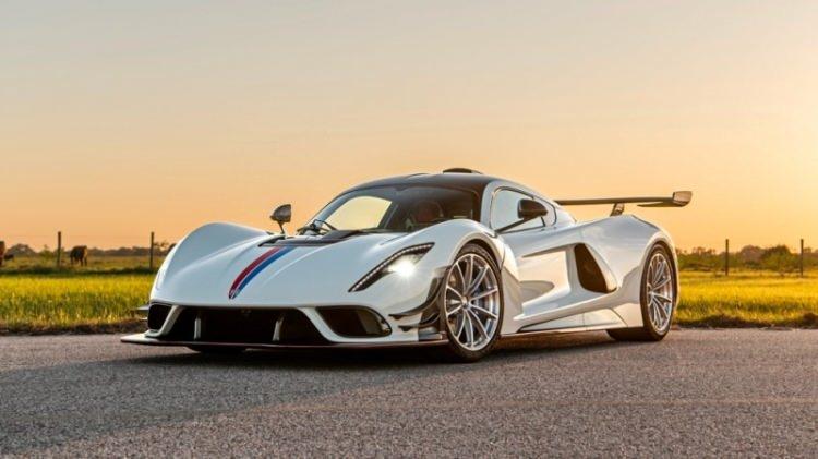 <p><strong><span style="color:#B22222">17) HENNESSEY VENOM F5 REVOLUTION</span> | 3 MİLYON DOLAR</strong></p>
<p> </p>
<p><strong>Sıfırdan 60 mil hıza: </strong>2,5 saniye<br />
<strong>Azami Hız: </strong>328 (iddia edilen)</p>