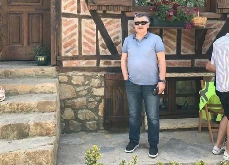 <p>Milli İstihbarat Teşkilatı (MİT) geçtiğimiz yıl şubat ayında Türkiye'de ikamet eden Filistin asıllı kişilerin bilgilerini Mossad'a satan şebekeye yönelik İstanbul ve İzmir'de eş zamanlı operasyon düzenledi. Şebeke lideri eski polis memuru özel dedektif Gönen Karakaya ve Ahmet Yurtseven'in de arasında bulunduğu 9 kişilik şebekeden 7'si gözaltına alınarak tutuklandı.</p>

<p> </p>

