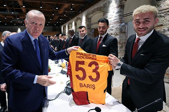 <p>Başkan Erdoğan, paylaşımında şu ifadelere yer verdi:</p>
